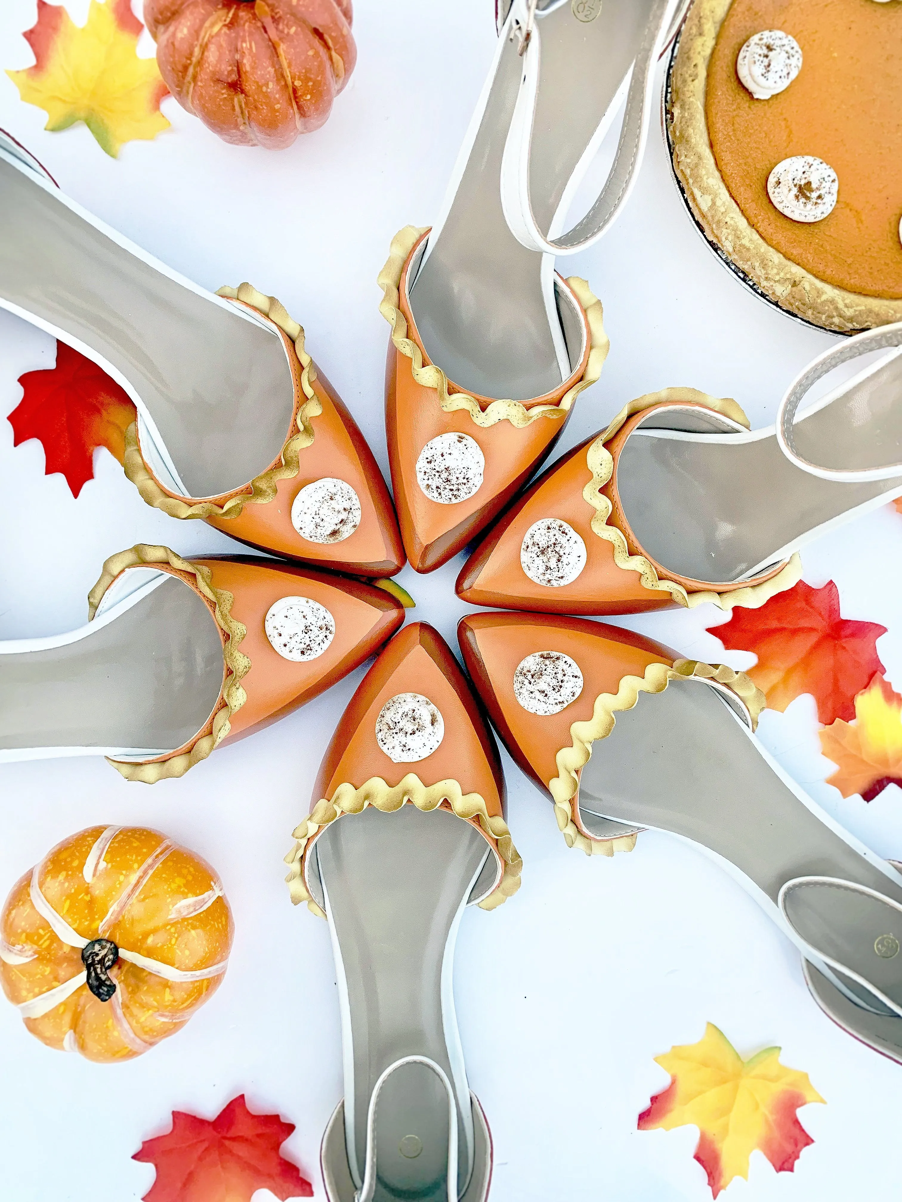 Baked and Ready Limited Edition Pumpkin Pie Flats Sz 8.5