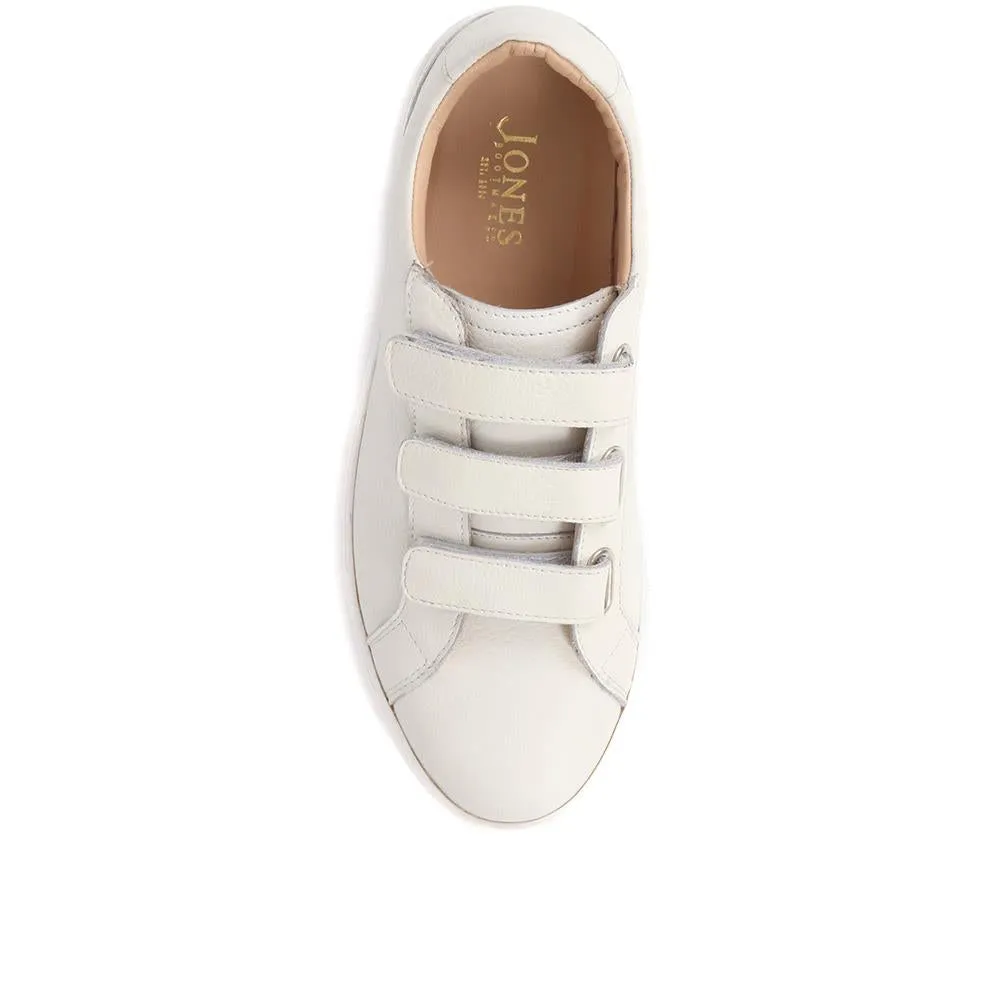 Flavia Patent Leather Trainers - FLAVIA / 324 284