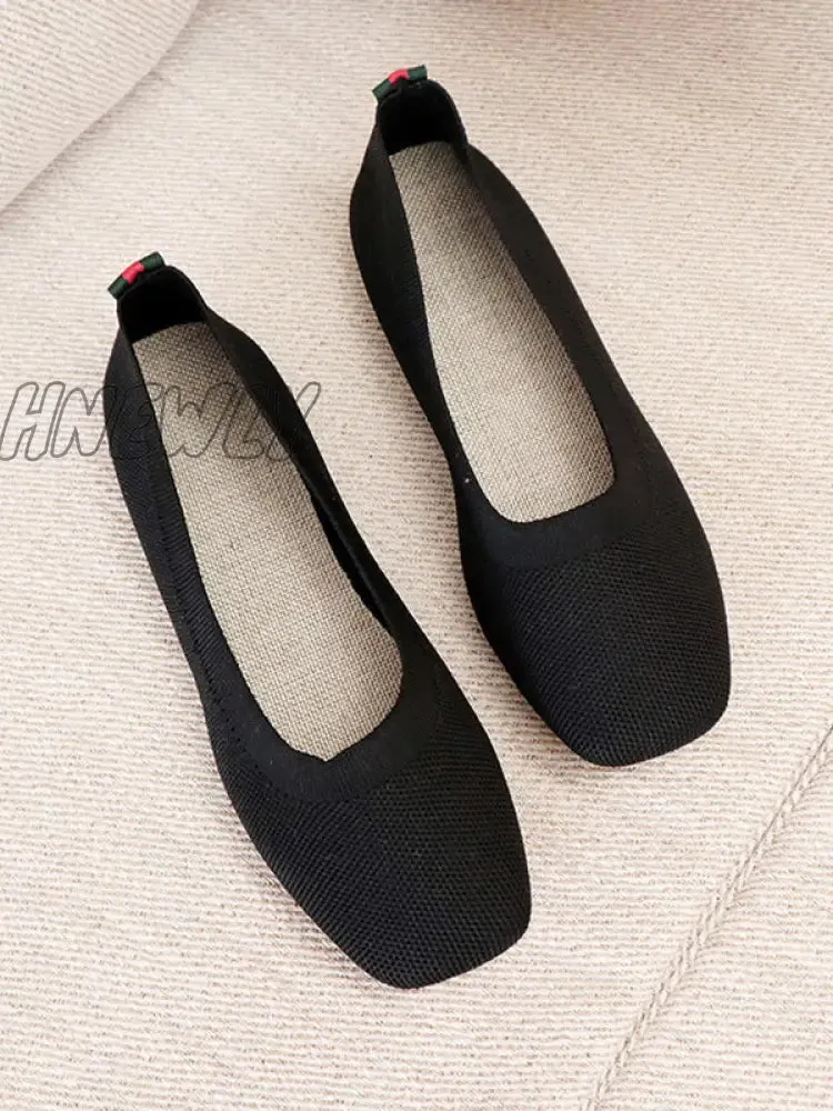 Hnewly - Breathable Solid Color Flat Shoes