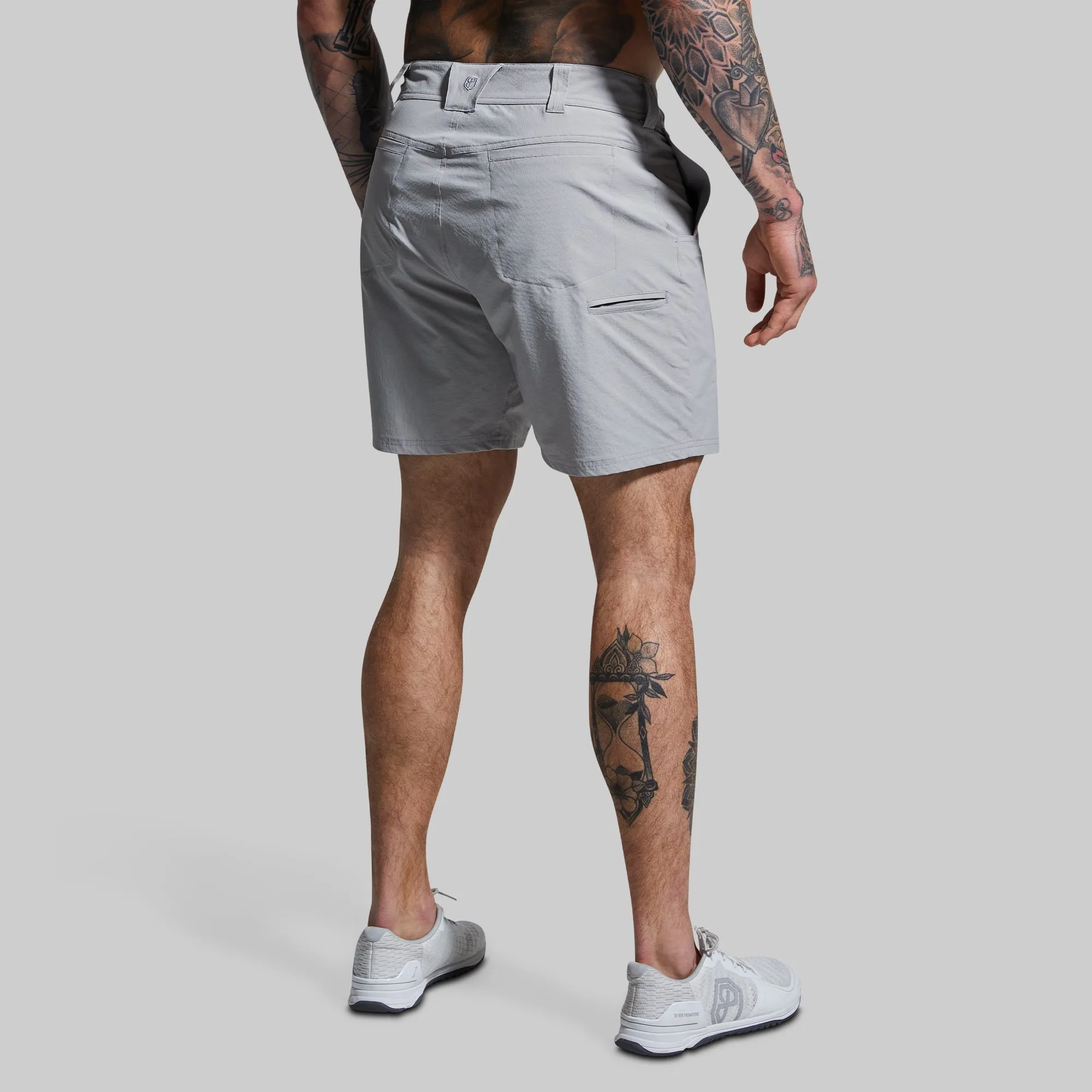 Traverse Short 7" (Grey)