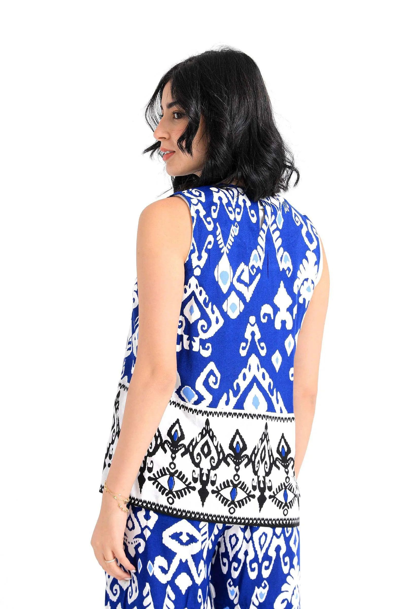 Tribe Pattern Sleeveless Blouse