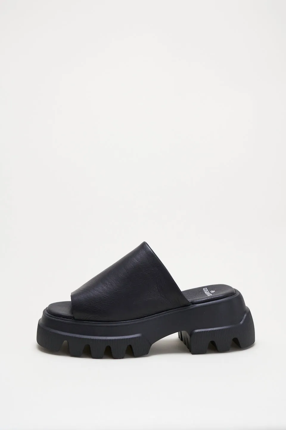 Vitello Black Chunky Slides Sandals